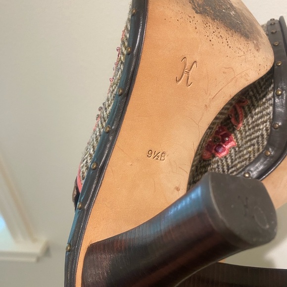 Cole Haan Women’s Kyrene Boho Heel Clog Embroidered Wooden Leather Beautiful 9.5 - Picture 7 of 15